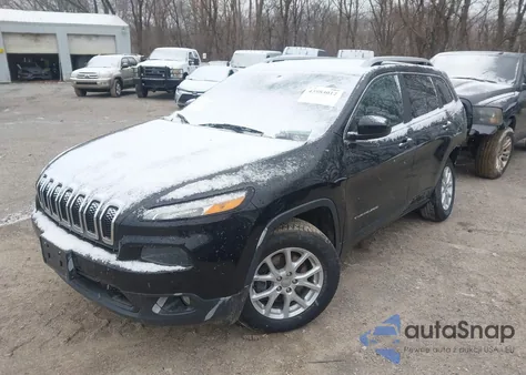2017 Jeep Cherokee Latitude 4X4 z USA, uszkodzony, nr VIN 1C4PJMCB9HW575450